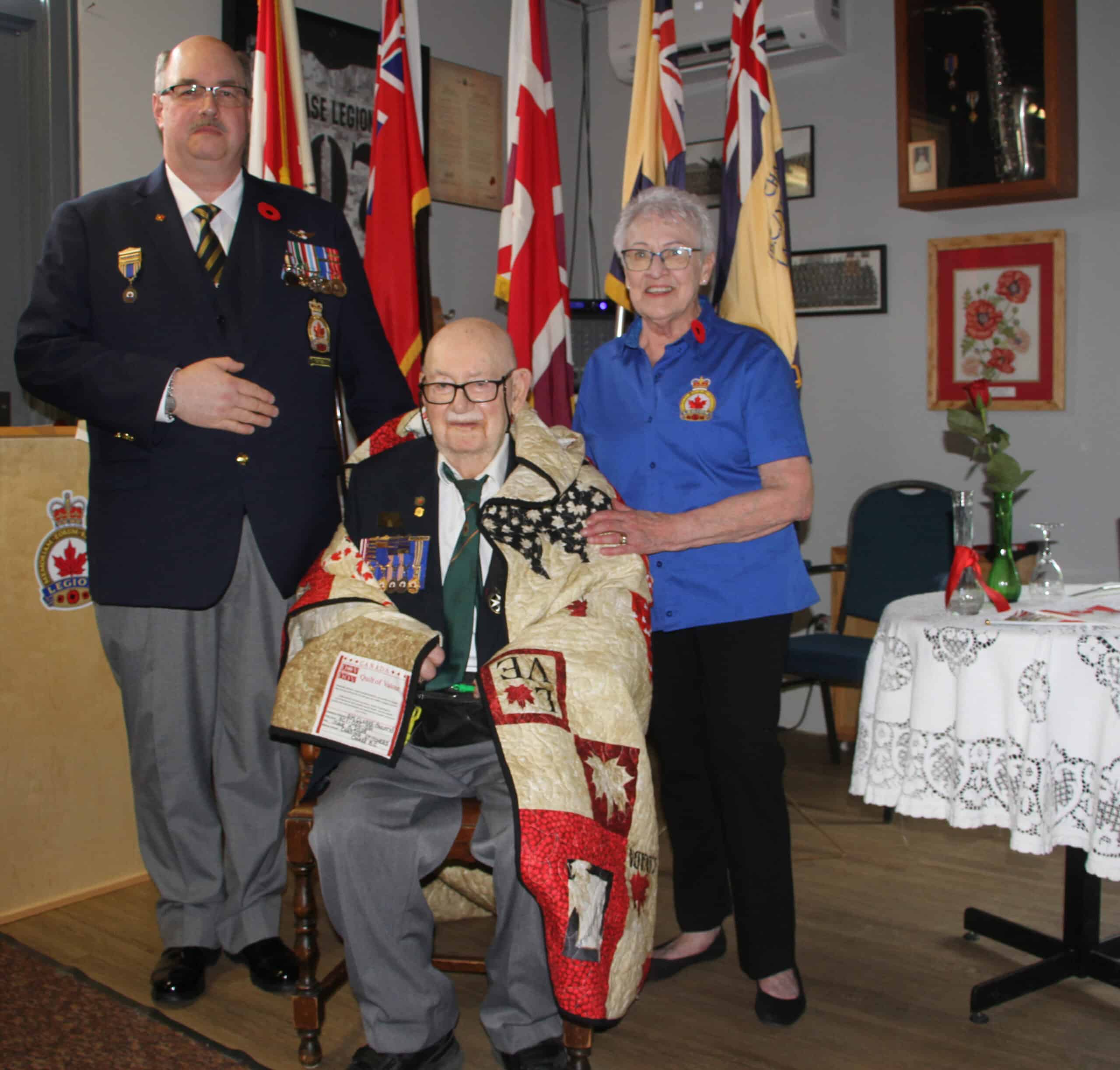 VeteransDinnerQuiltPresentation2025