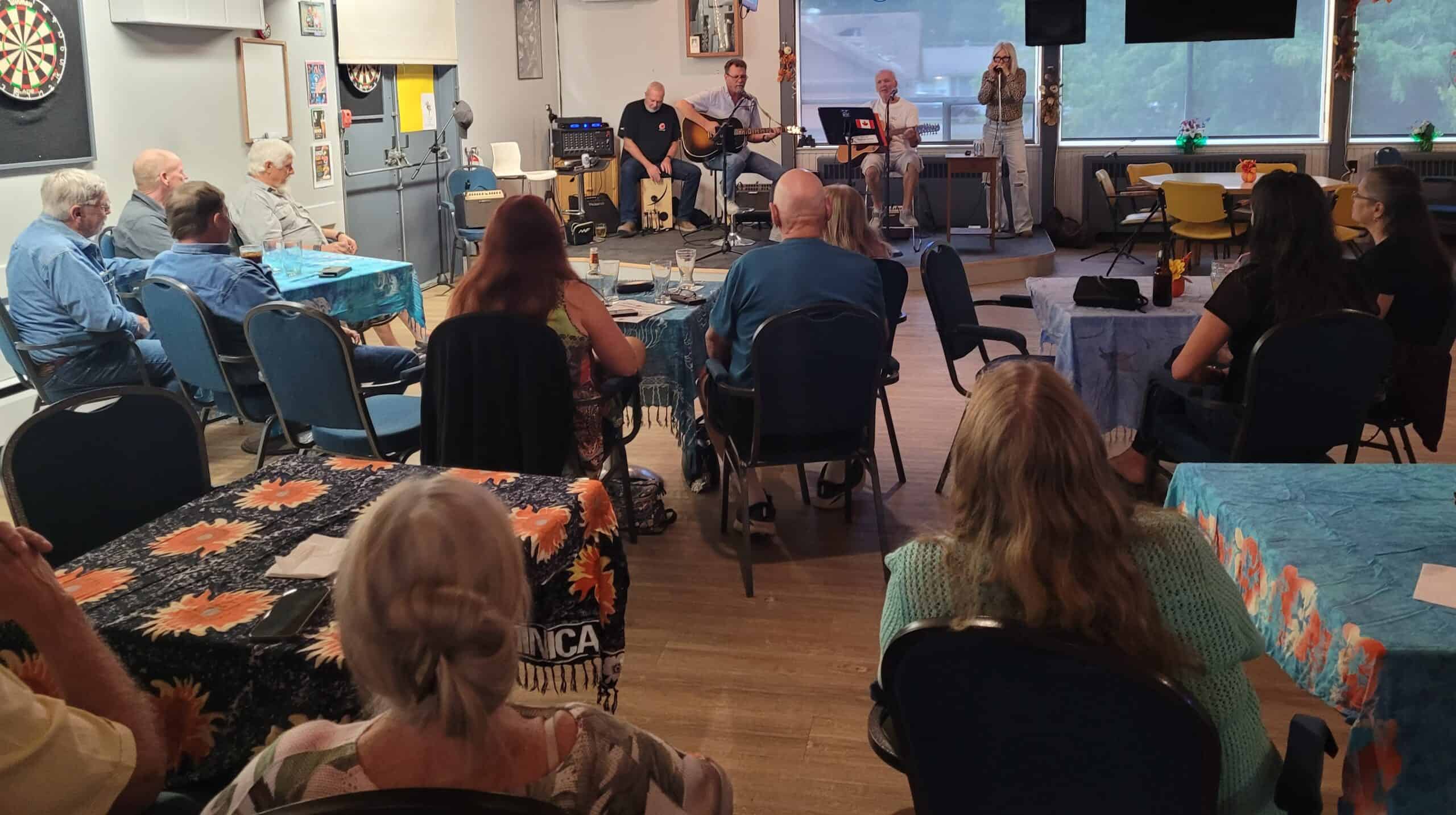 2025-09-14_CoffeeHouse_003