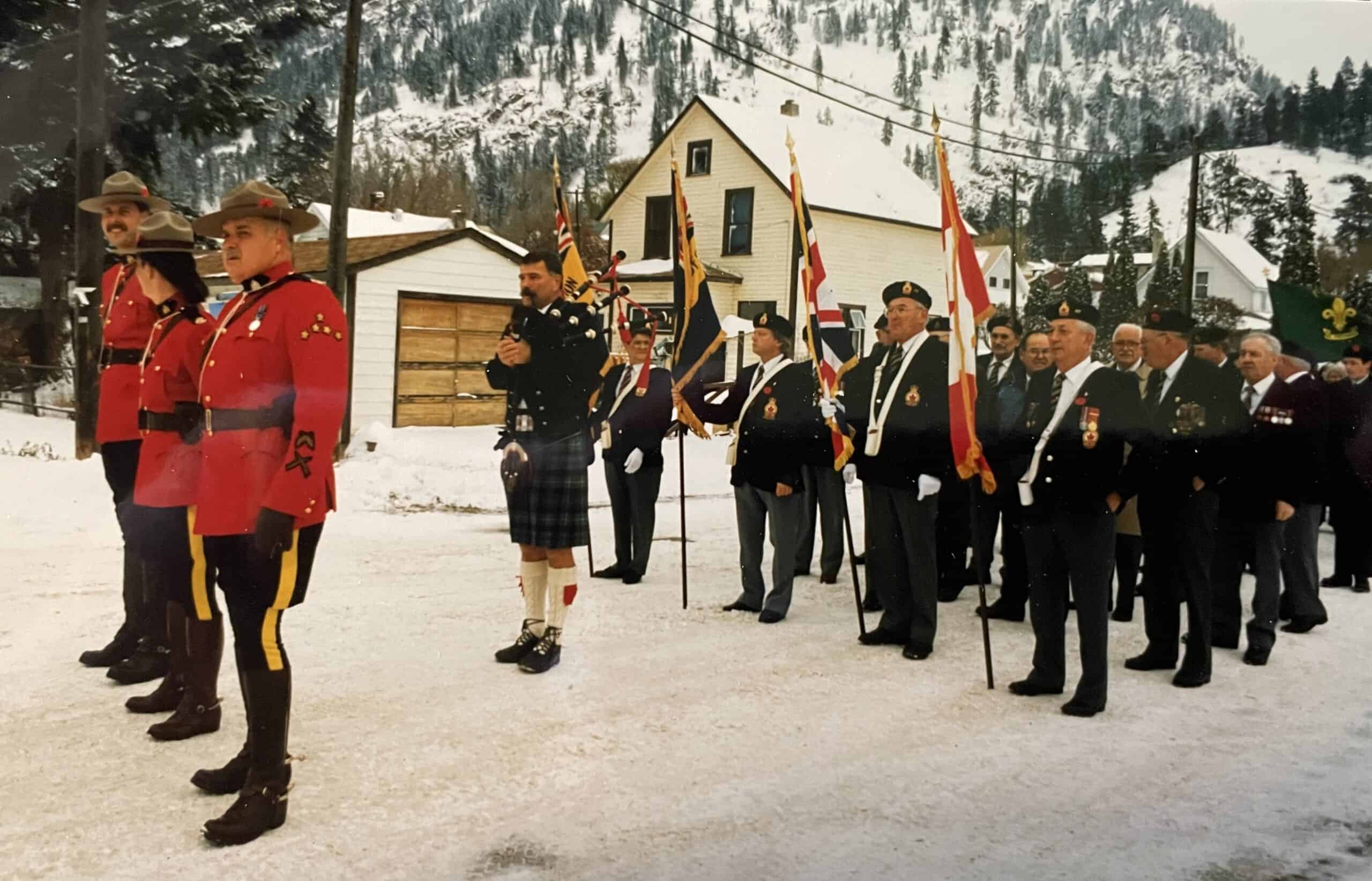 Photo-Chase Remembrance Day Parade